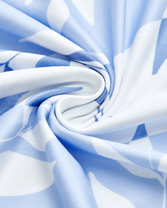 Klänning med smal passform och korta ärmar