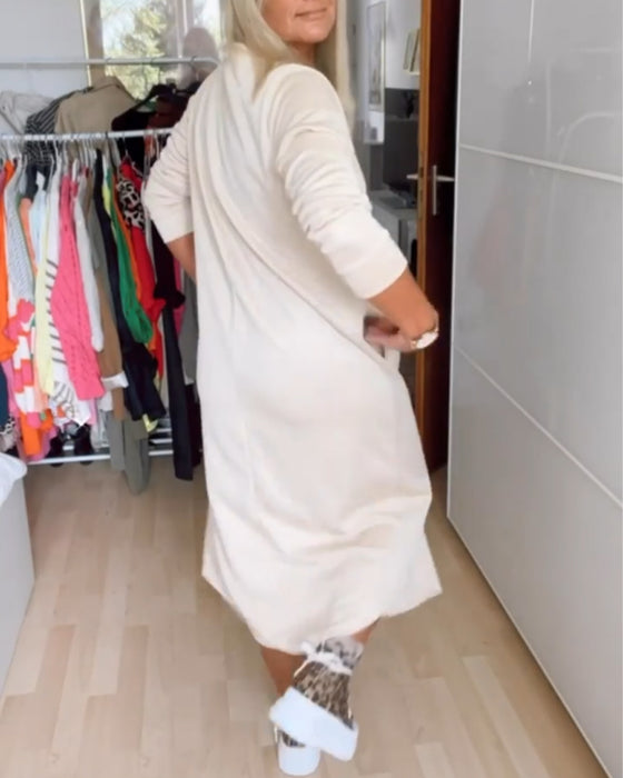 Avslappnad Klänning med rund hals