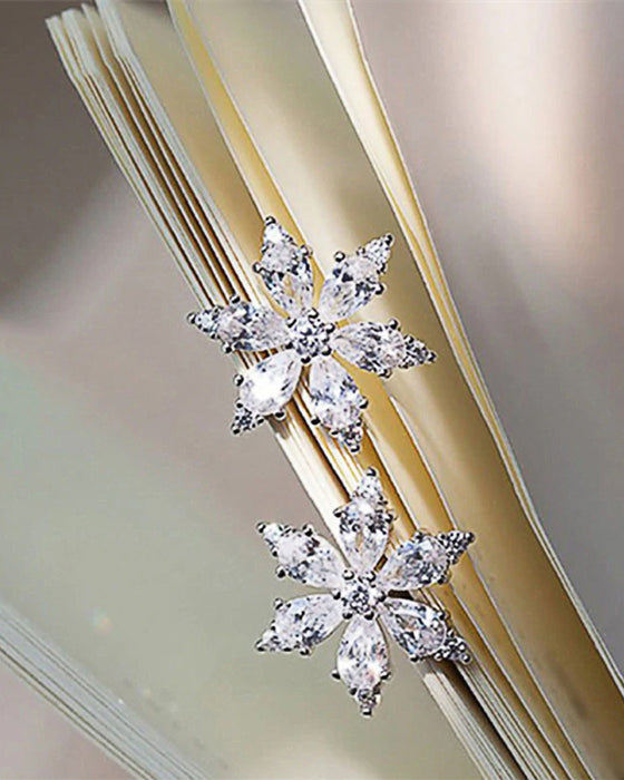 Snöflinga blomma zirkon örhängen