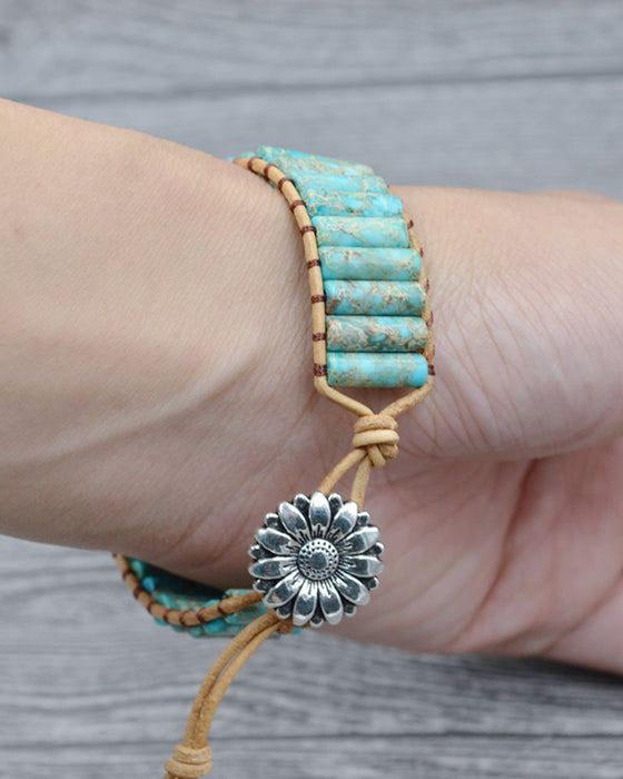 Stenarmband i stil med en boho