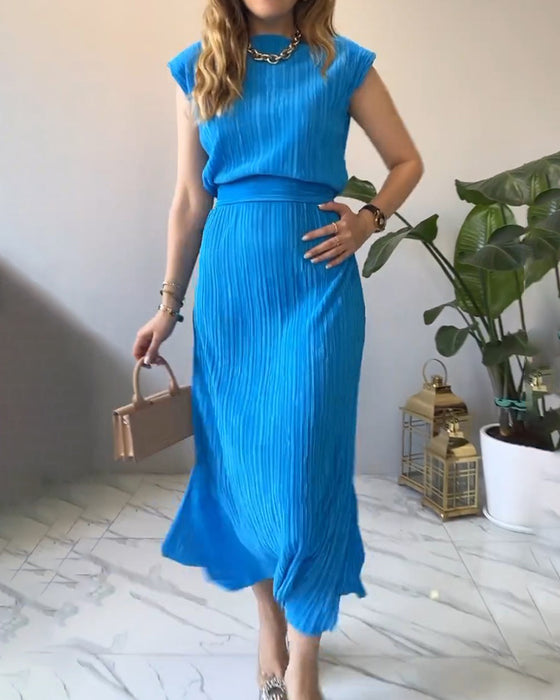 Ärmlös långklänning med textur