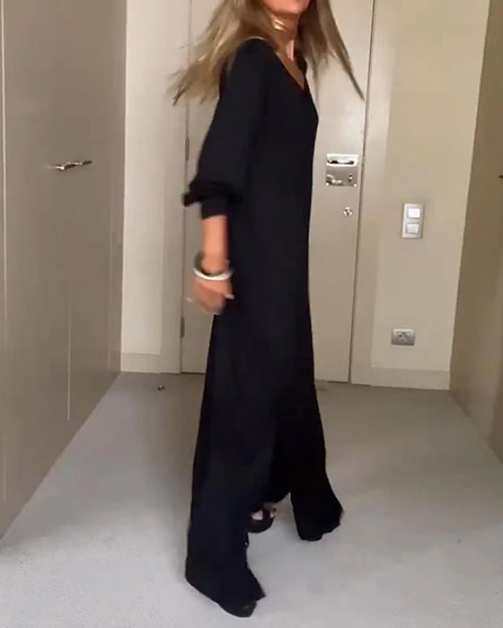 Avslappnad enfärgad v-ringad klänning