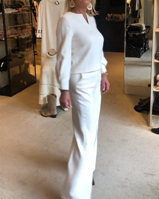 V-ringad enfärgad elegant topp