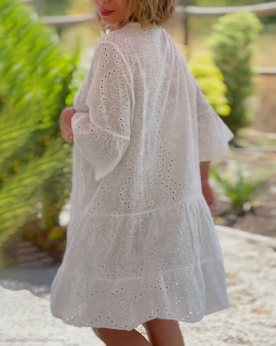 Lös ihålig spetsklänning