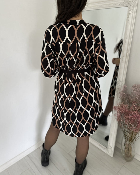 Retro klänning med rombtryck