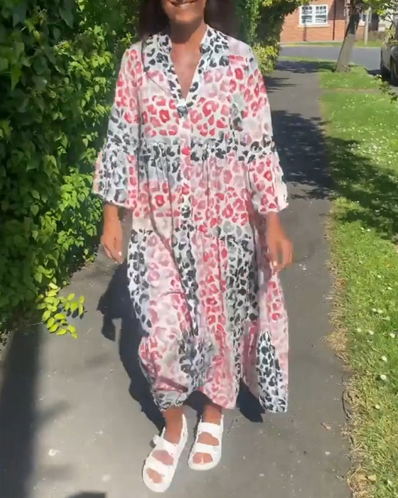 V-ringad ledig klänning med volang