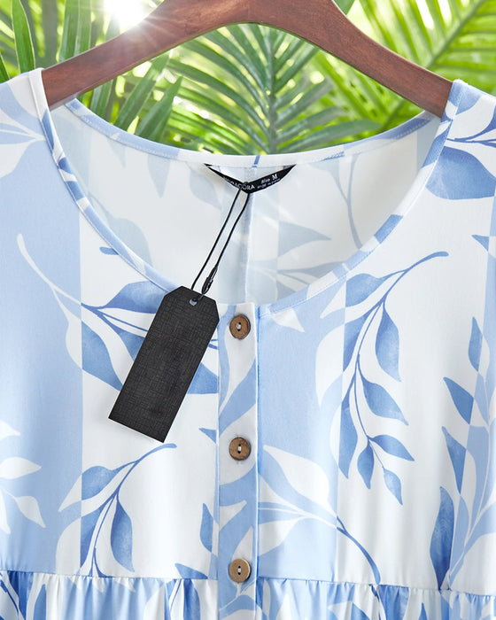 Klänning med smal passform och korta ärmar