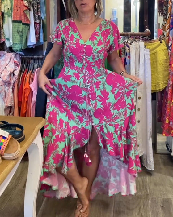 Klänning med tryck och korta ärmar