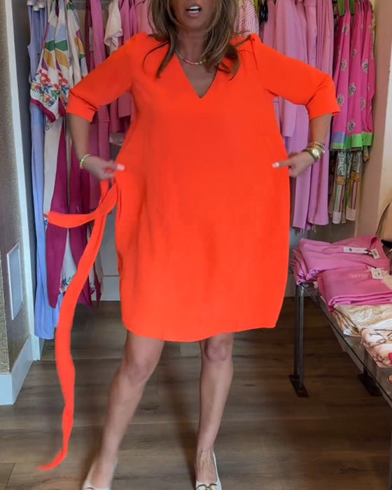 Midi-ärmad enfärgad klänning med bälte