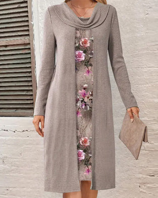 Patchworkklänning med blommönster