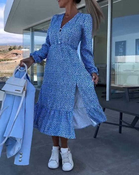 V-ringad blommig patchworkklänning